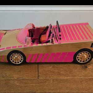 L.O.L. Surprise! Pink and Gold Convert Car with Detailed Whls Doll Not Included
